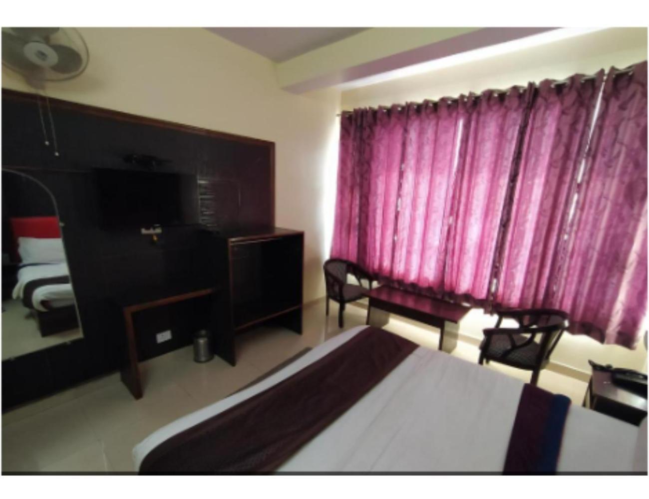 Hotel Super Mall Residency, Mussoorie Bagian luar foto