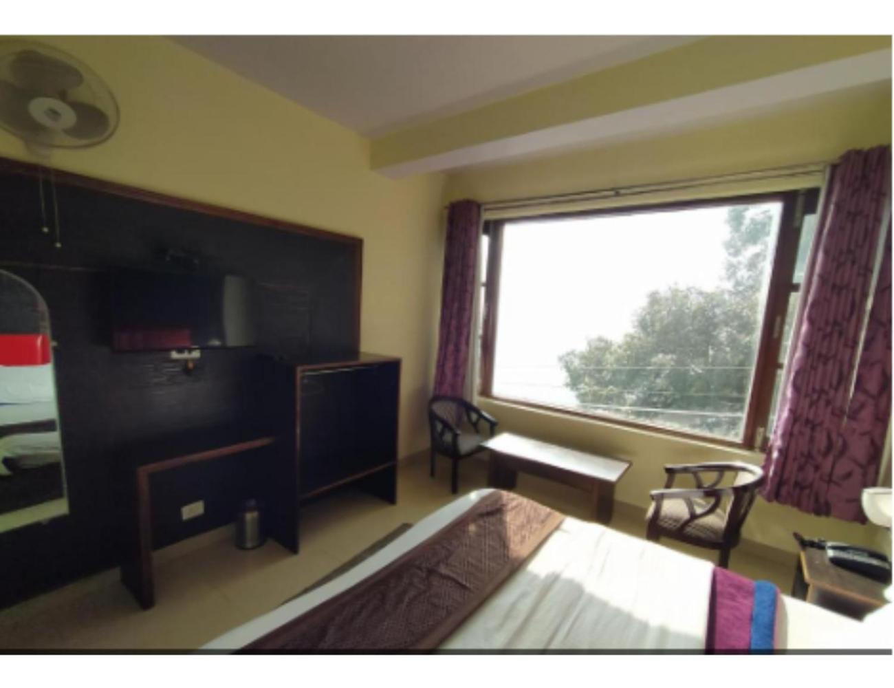 Hotel Super Mall Residency, Mussoorie Bagian luar foto