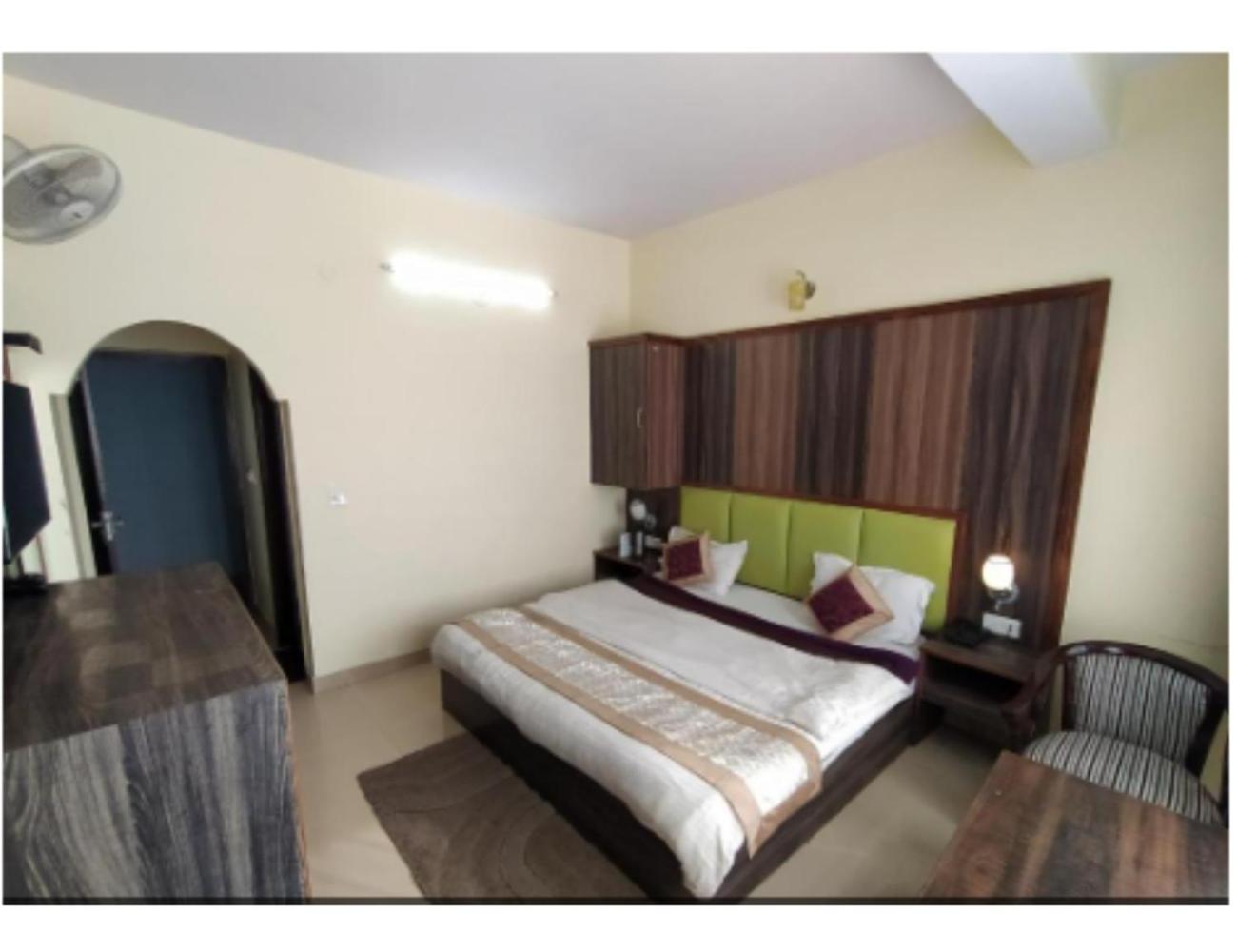 Hotel Super Mall Residency, Mussoorie Bagian luar foto